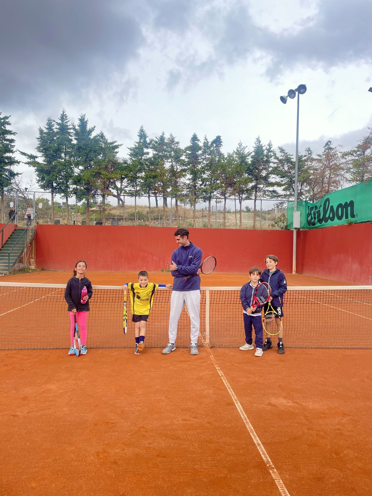 Προπόνηση παιδιών στο TAF Tennis Club στην Παλλήνη